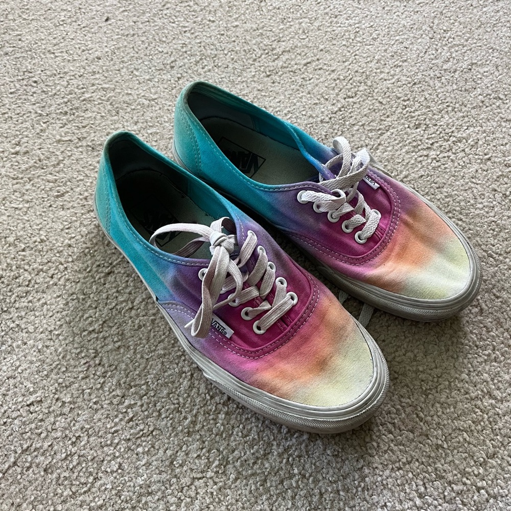 Tie dye vans size 10.5